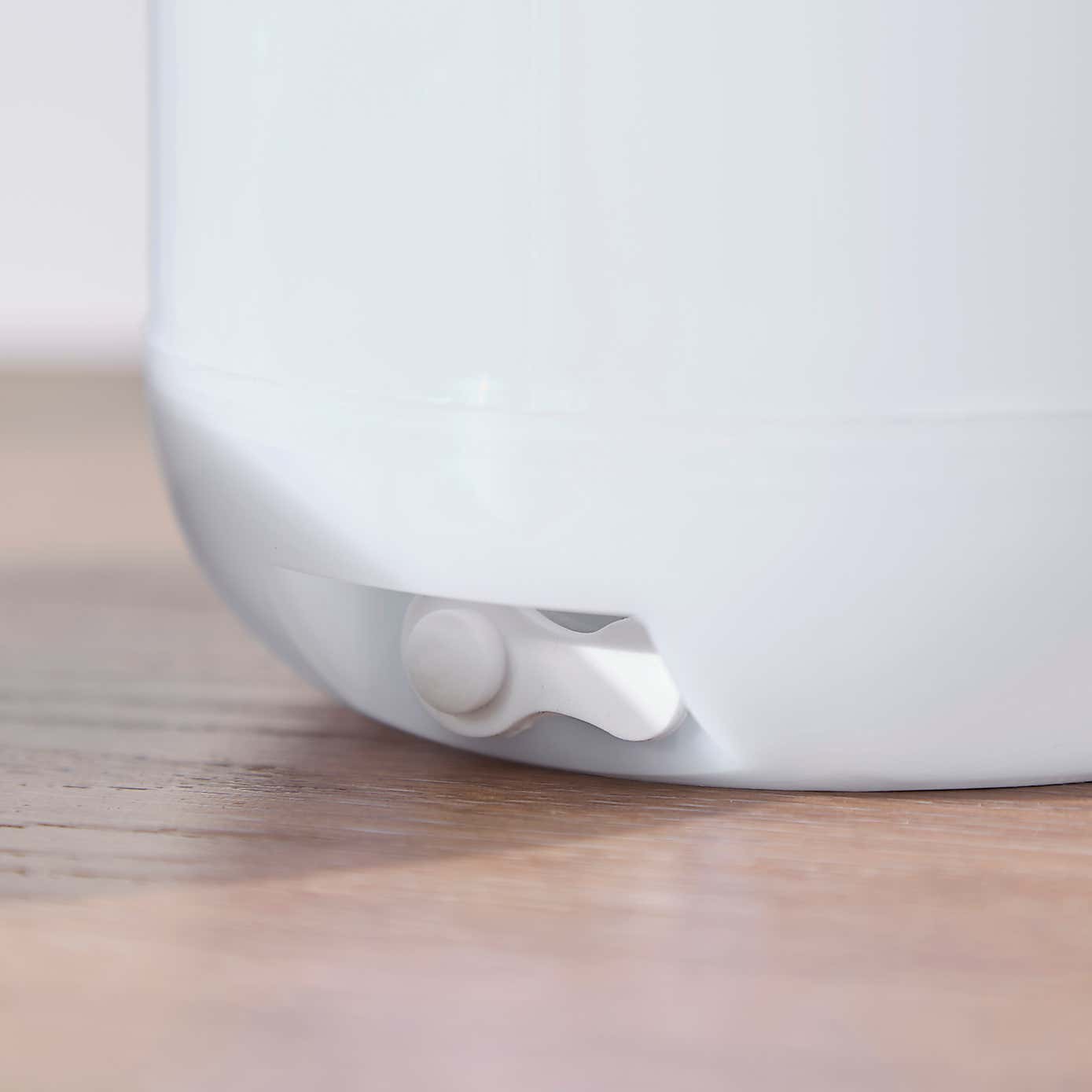 Carousel zoom image position 5 of 6