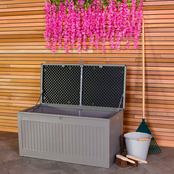 Carousel navigation image position 2 of 6