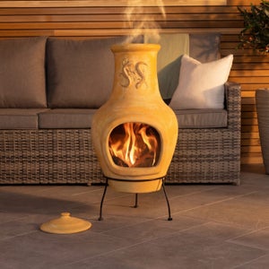 Charles Bentley Snug Malaga Chiminea