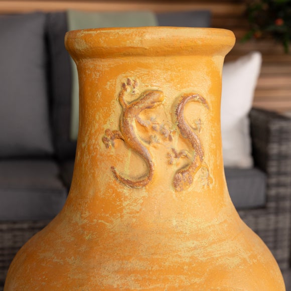 Carousel navigation image position 3 of 7