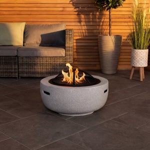 Charles Bentley Round Bbq Fire Pit With Mesh Cover