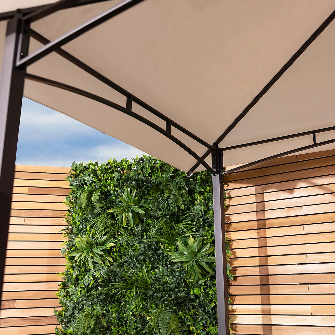 Carousel zoom image position 3 of 3