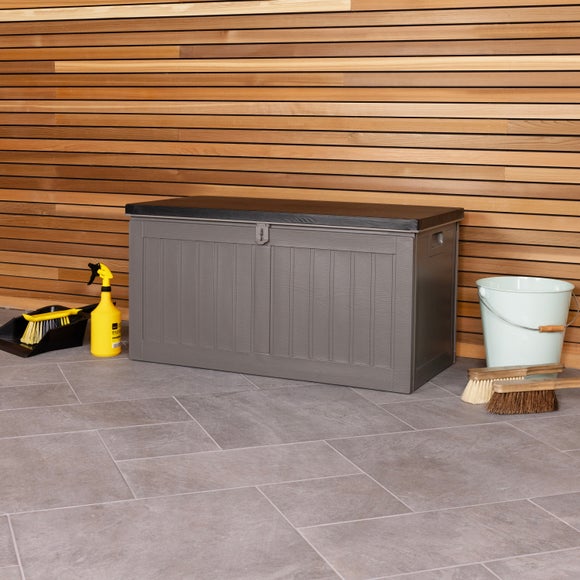 Charles Bentley Outdoor Plastic Storage Box