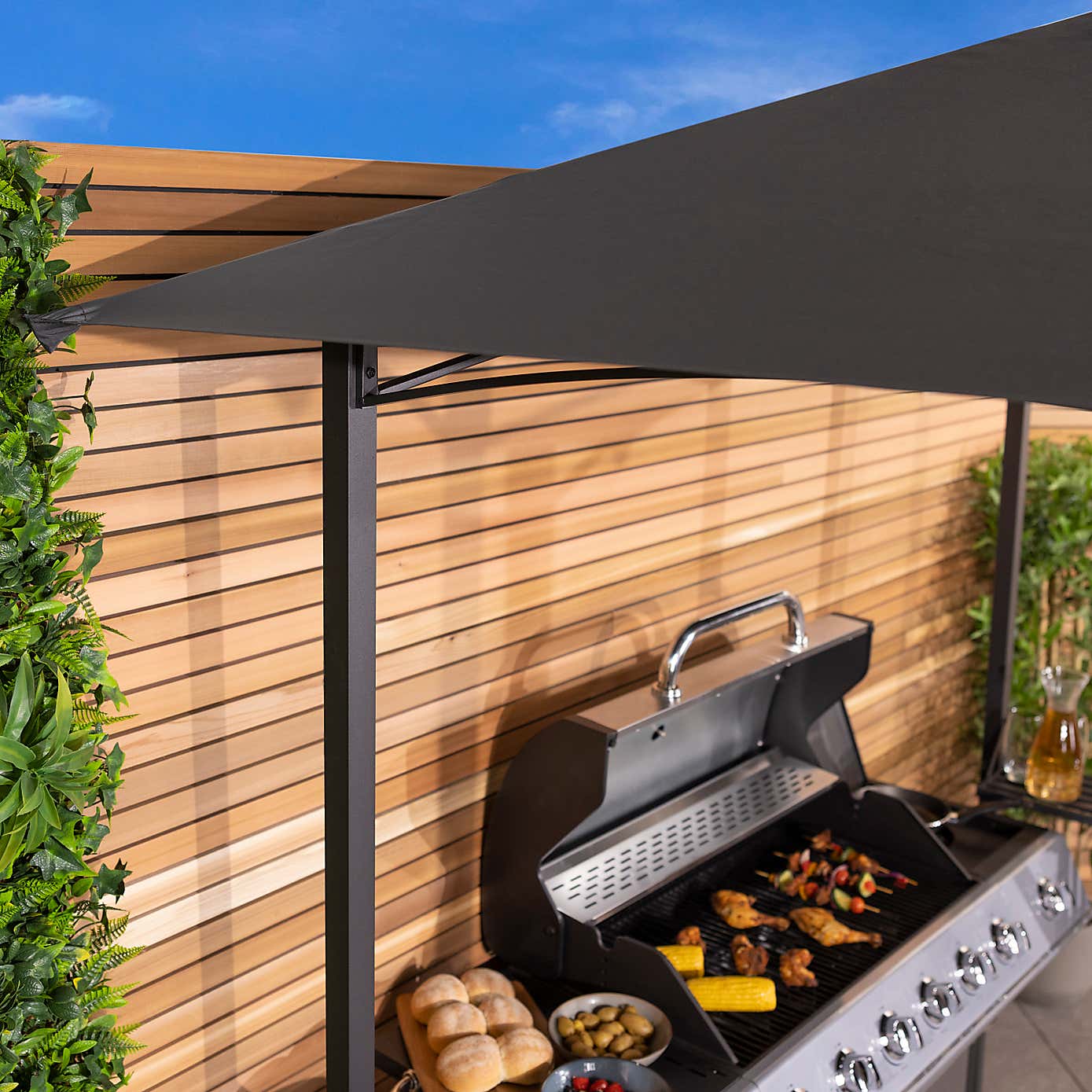 Carousel zoom image position 2 of 6