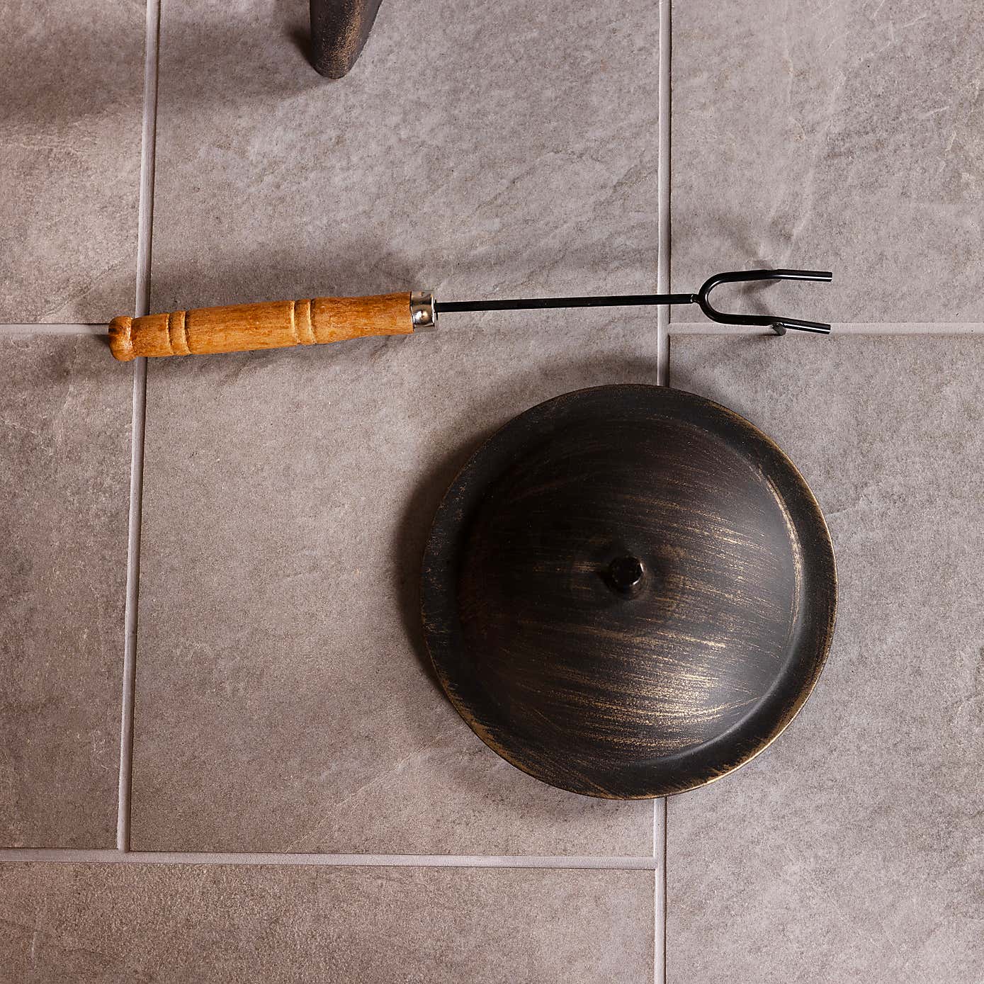 Carousel zoom image position 4 of 10