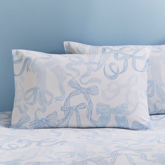 Carousel navigation image position 2 of 6