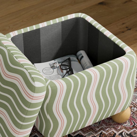 Carousel navigation image position 3 of 8