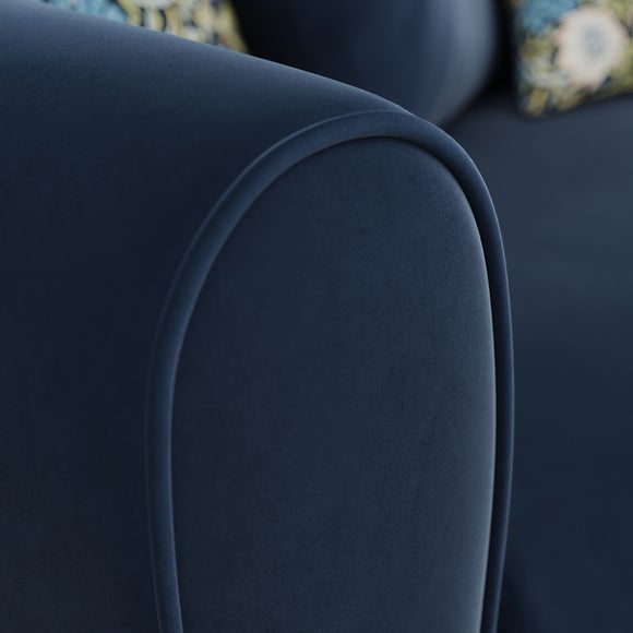 Carousel navigation image position 4 of 10