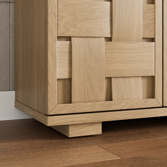 Carousel navigation image position 5 of 8