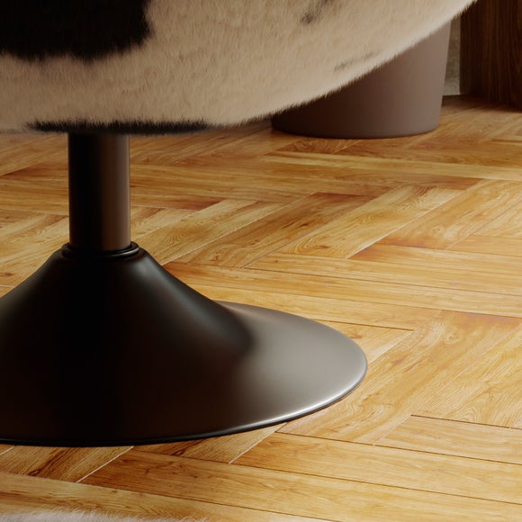 Carousel navigation image position 5 of 9