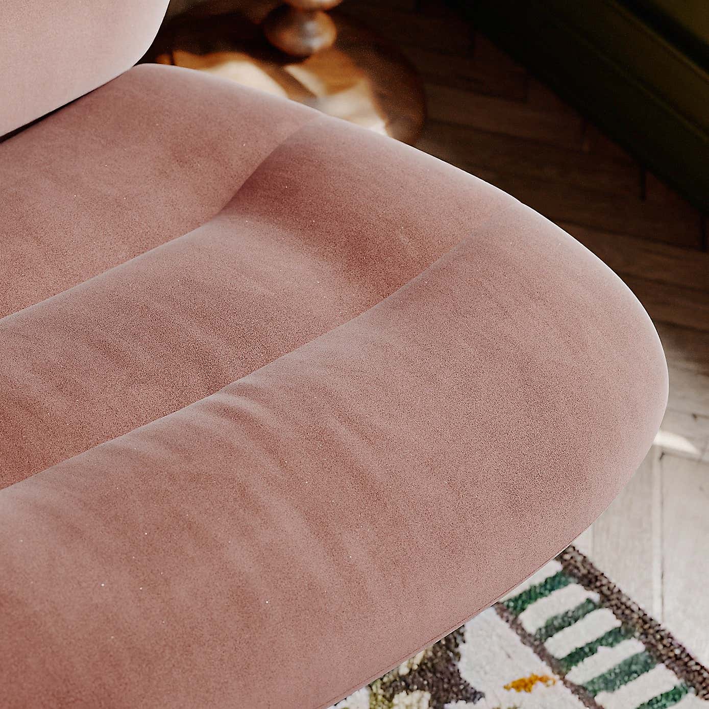 Carousel zoom image position 4 of 9