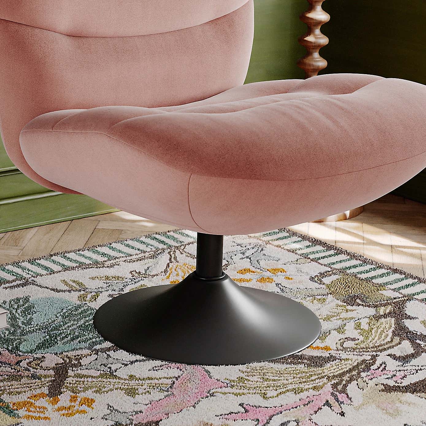 Carousel zoom image position 5 of 9