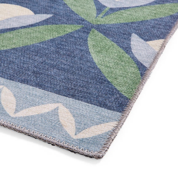 Carousel navigation image position 4 of 8