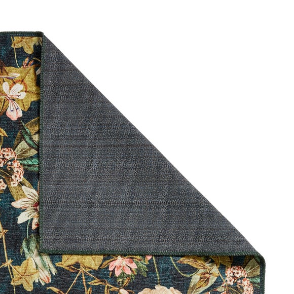 Carousel navigation image position 3 of 6