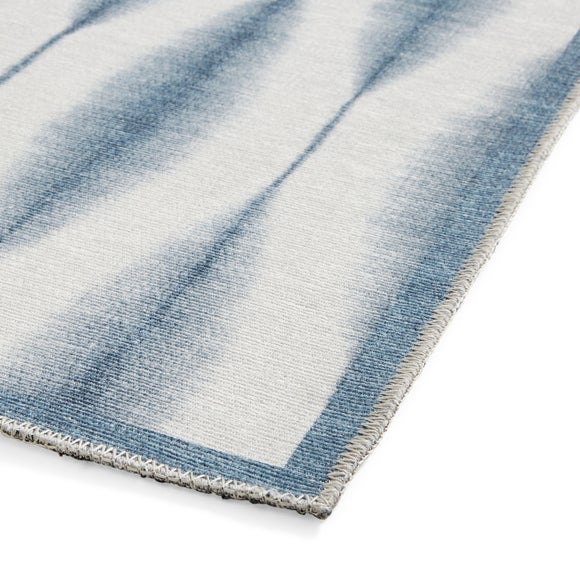 Carousel navigation image position 4 of 6