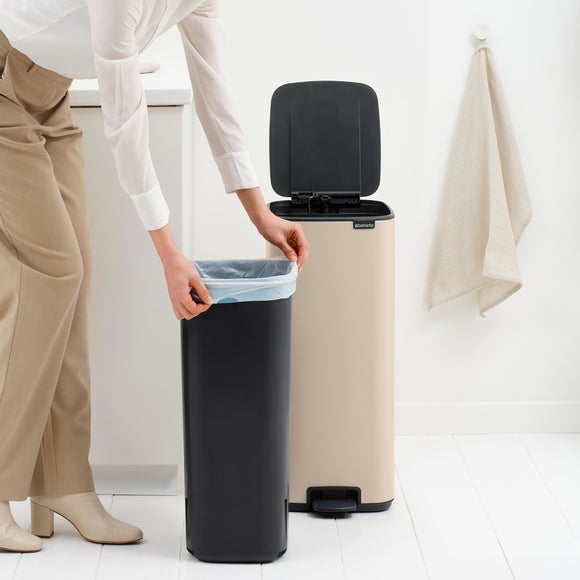 Carousel navigation image position 6 of 7