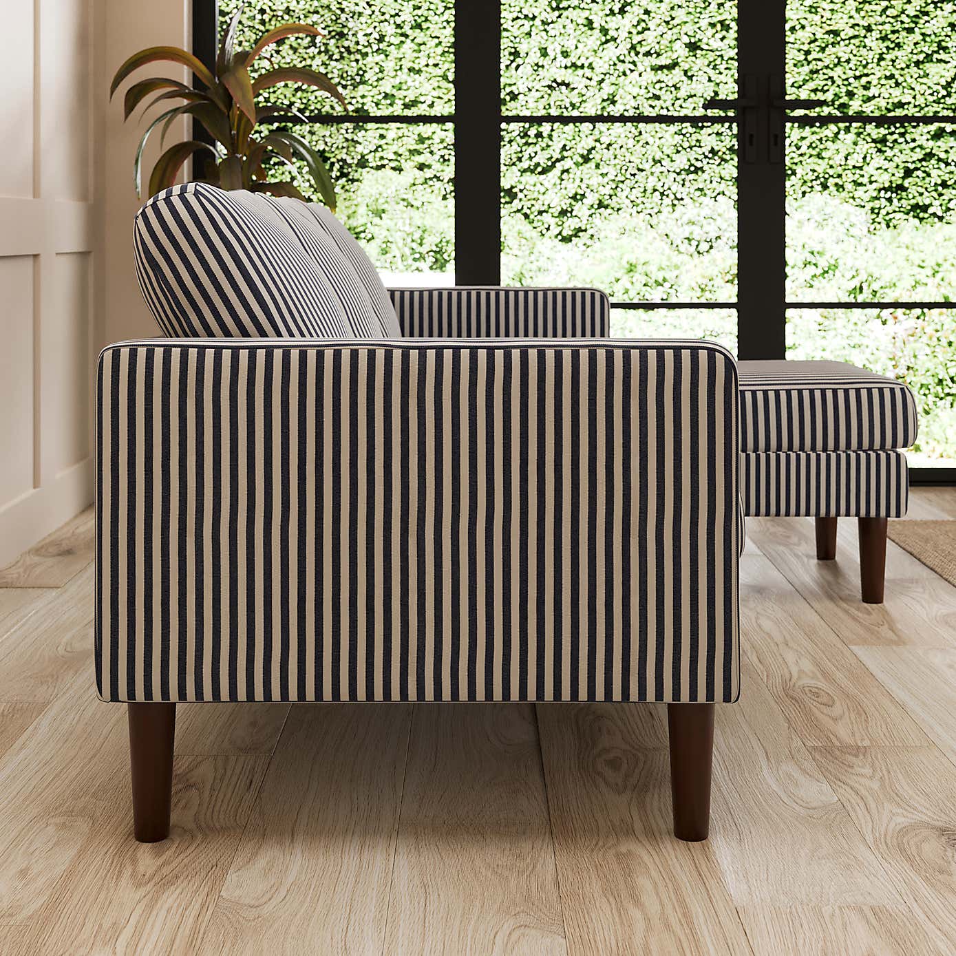 Carousel zoom image position 3 of 9