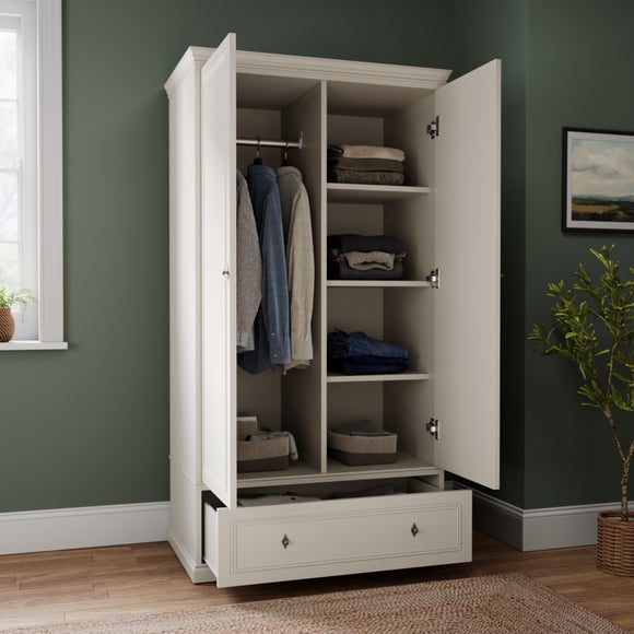 Carousel navigation image position 2 of 7