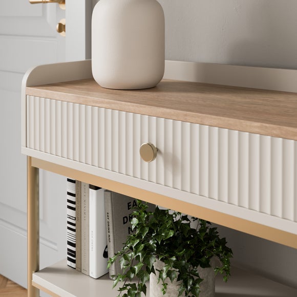 Carousel navigation image position 3 of 8