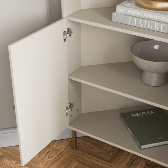 Carousel navigation image position 4 of 8