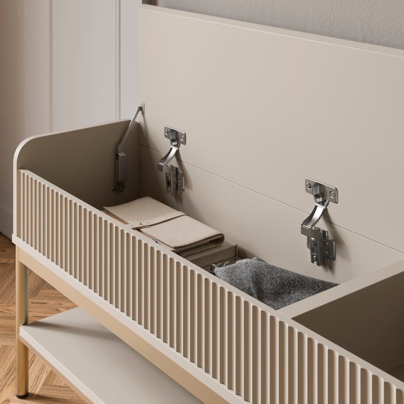 Carousel navigation image position 5 of 8