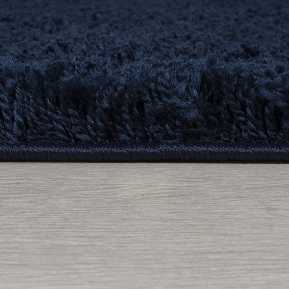 Carousel navigation image position 4 of 6