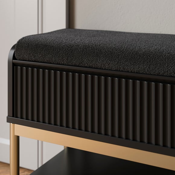 Carousel navigation image position 2 of 7