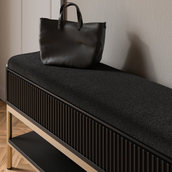 Carousel navigation image position 3 of 7