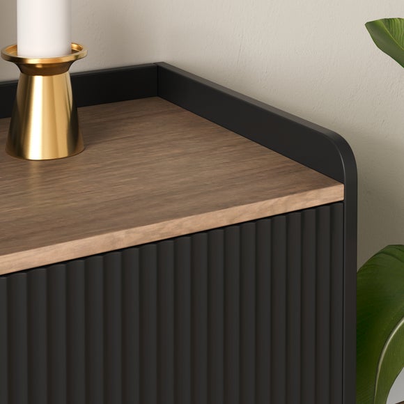 Carousel navigation image position 2 of 7