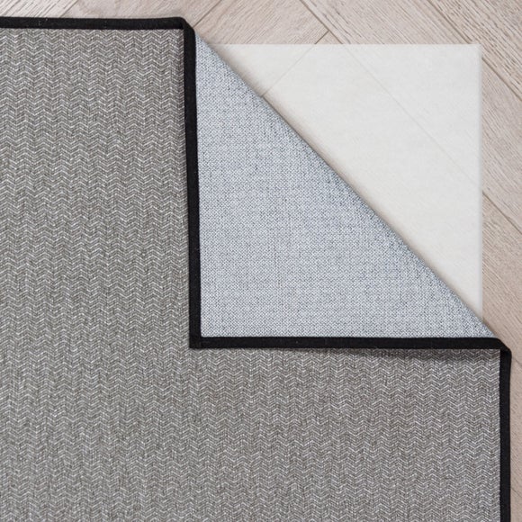 Carousel navigation image position 3 of 6