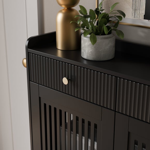 Carousel navigation image position 3 of 8