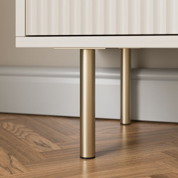 Carousel navigation image position 4 of 7