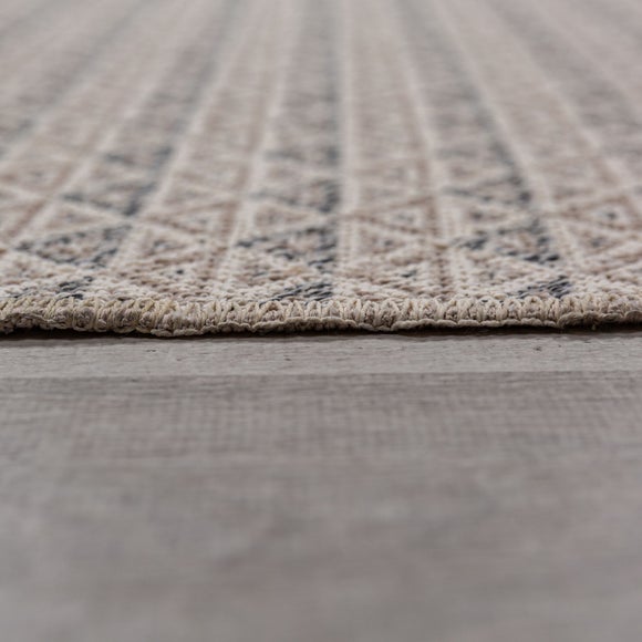 Carousel navigation image position 4 of 5