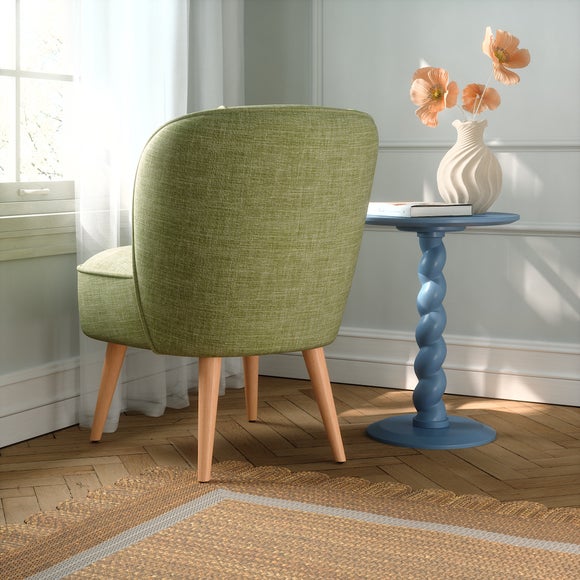 Carousel navigation image position 2 of 9