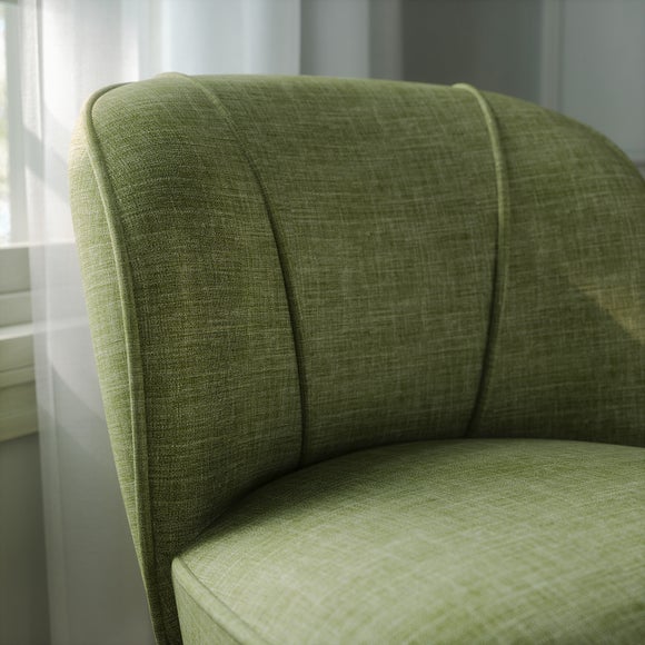 Carousel navigation image position 3 of 9