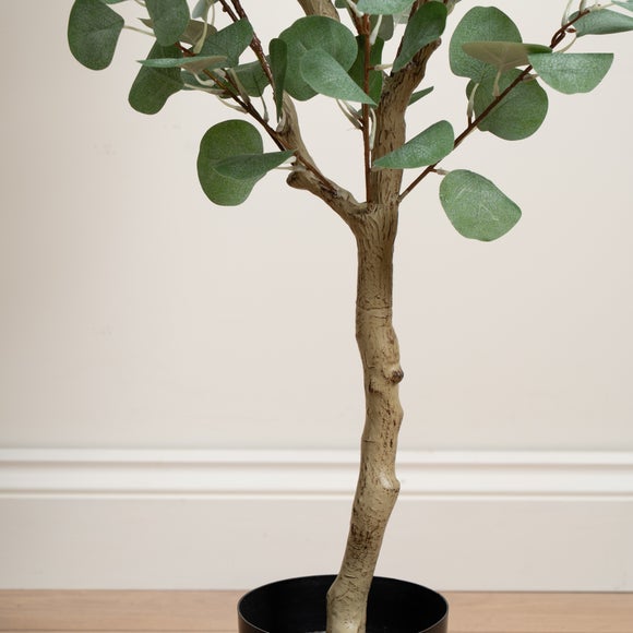 Carousel navigation image position 2 of 3