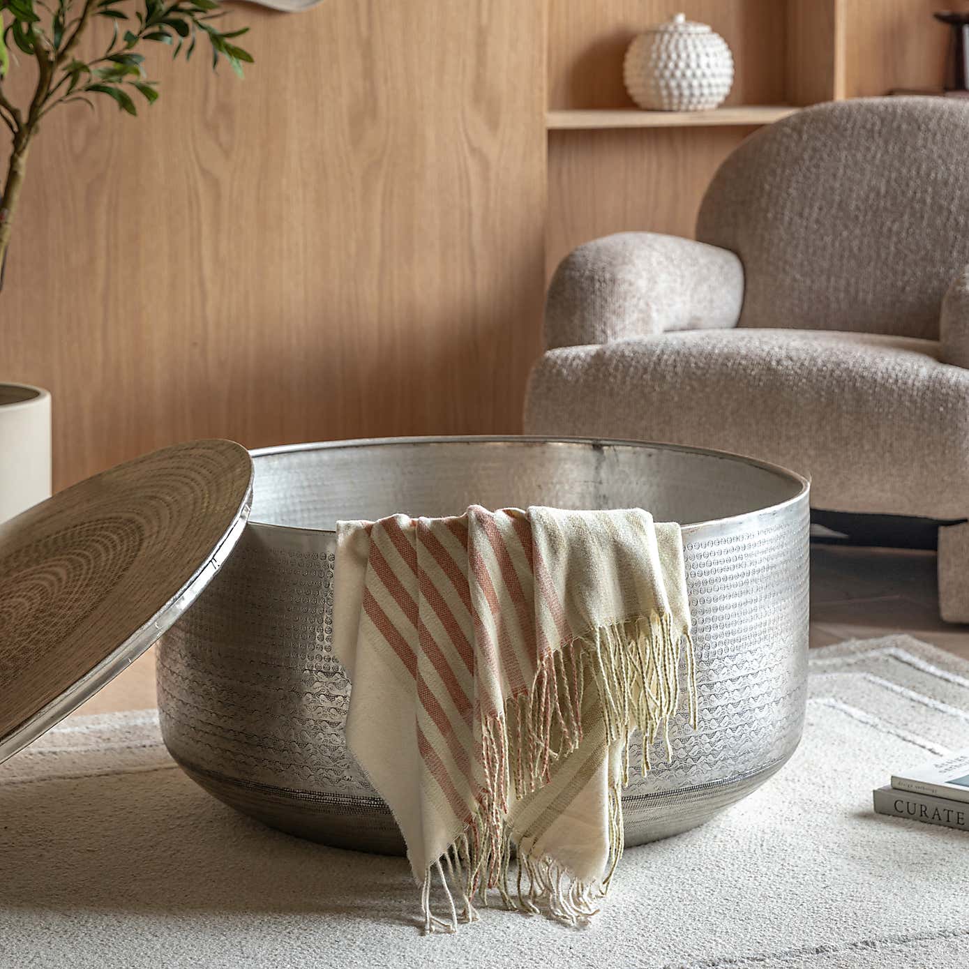 Carousel zoom image position 3 of 8