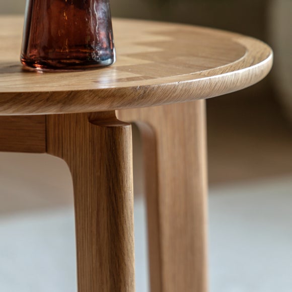 Carousel navigation image position 2 of 9