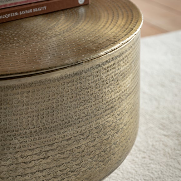 Carousel navigation image position 5 of 8