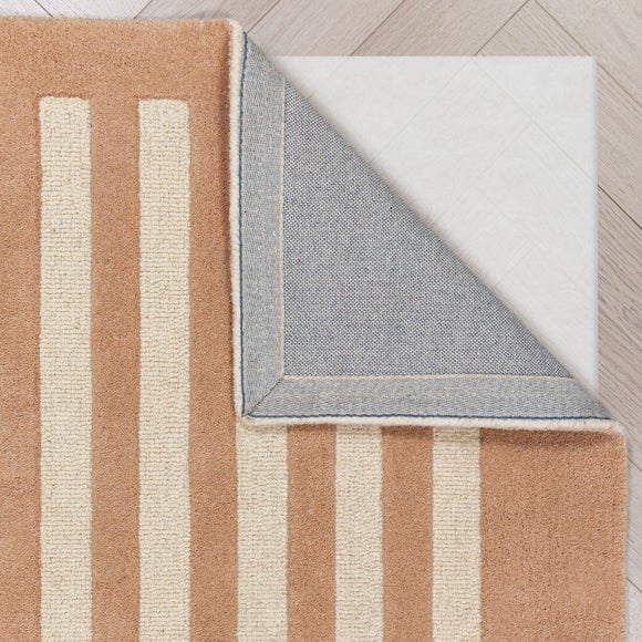 Carousel navigation image position 3 of 6