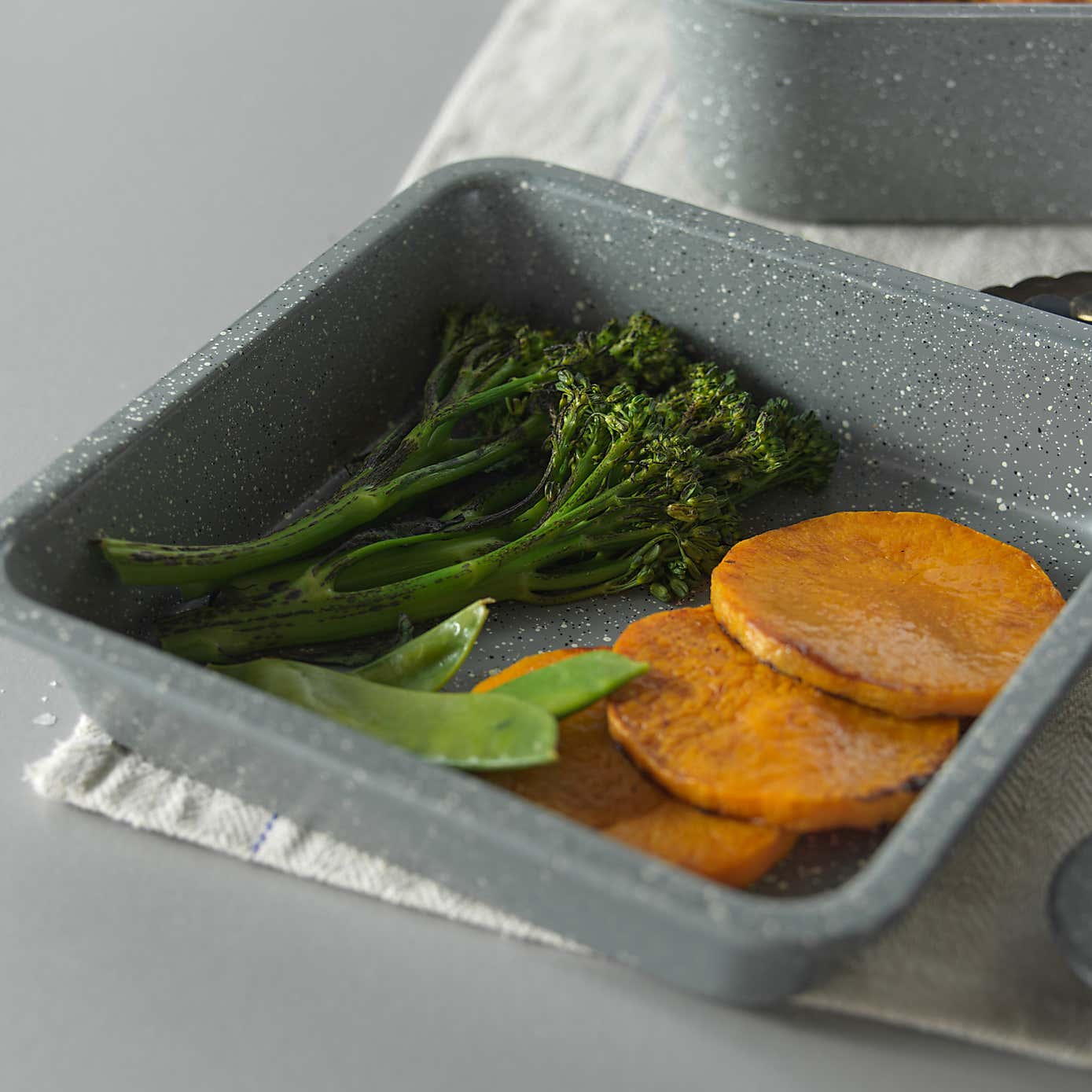 Carousel zoom image position 2 of 8