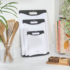 Salter 3 Piece Plastic Chopping Board Set