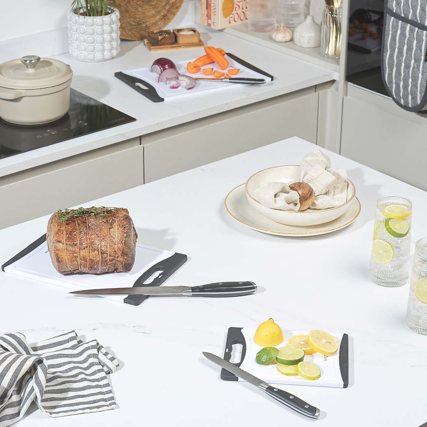 Carousel zoom image position 9 of 9