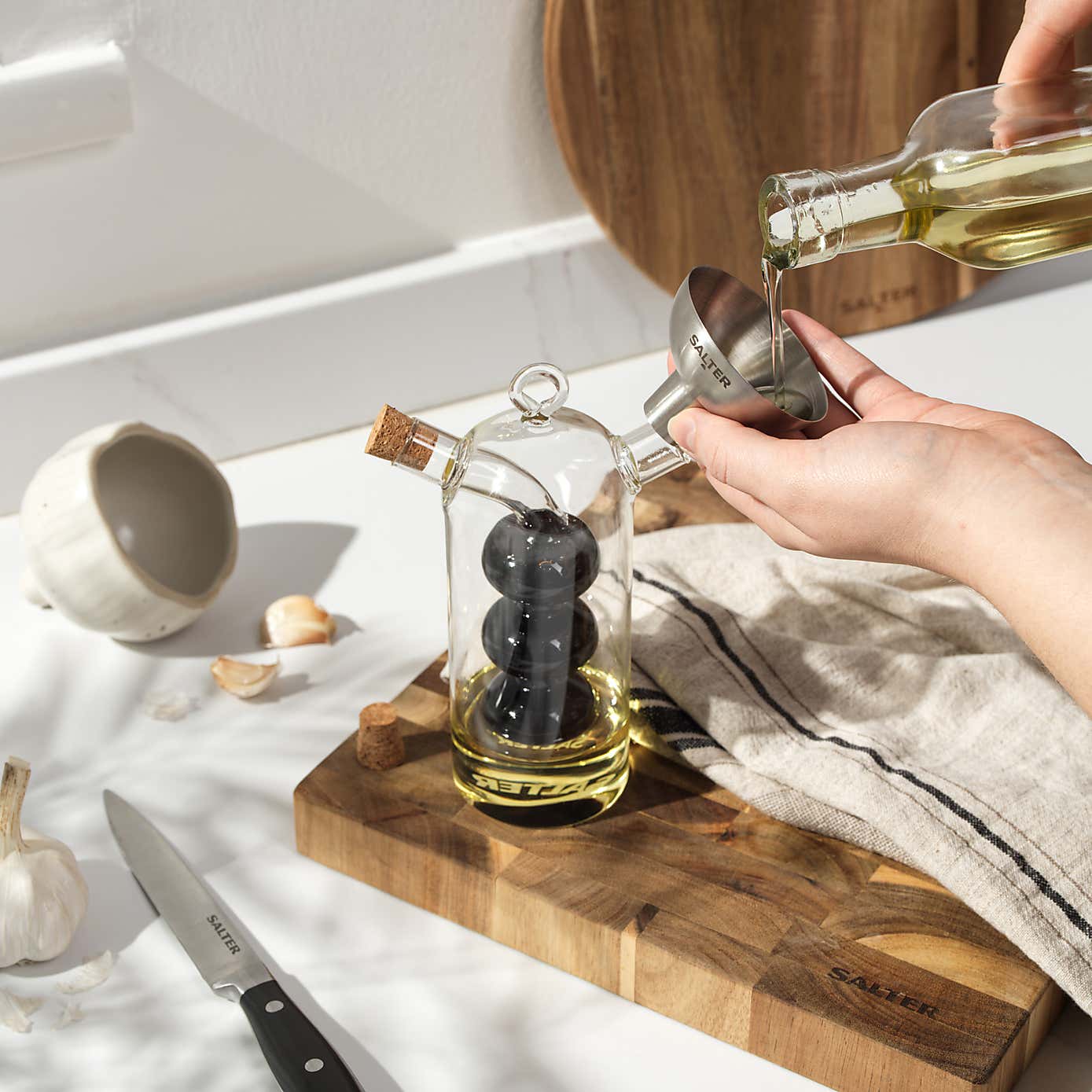 Carousel zoom image position 3 of 6