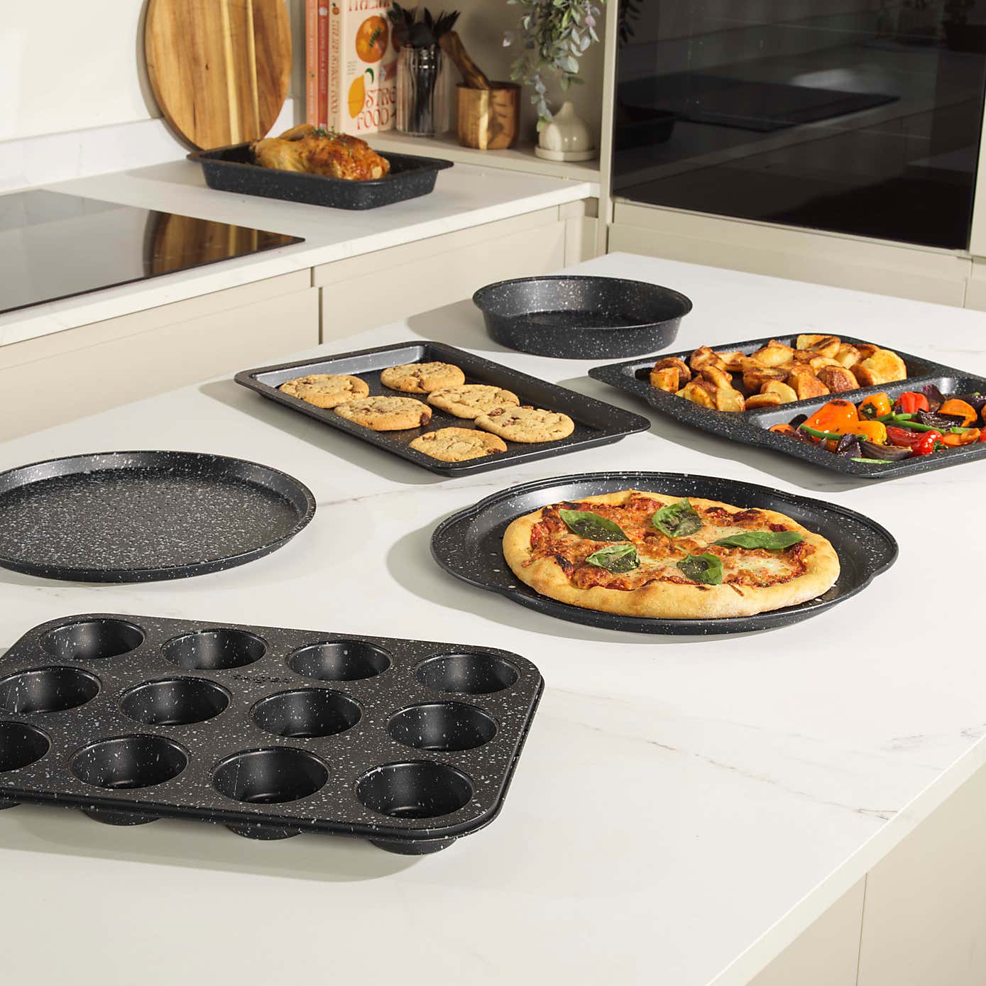 Carousel zoom image position 7 of 7