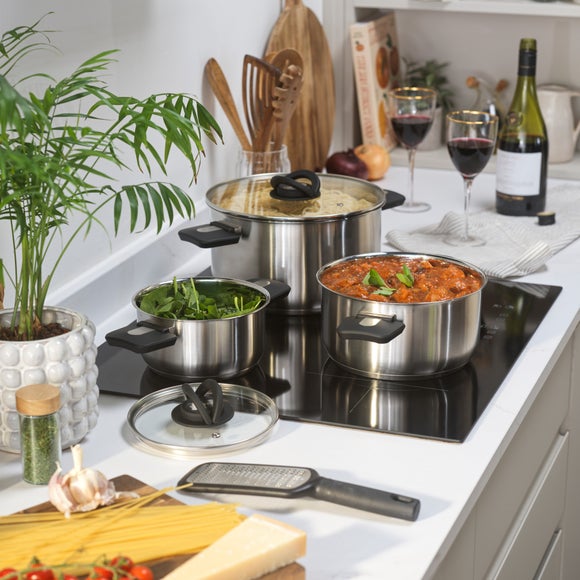 Carousel navigation image position 3 of 8