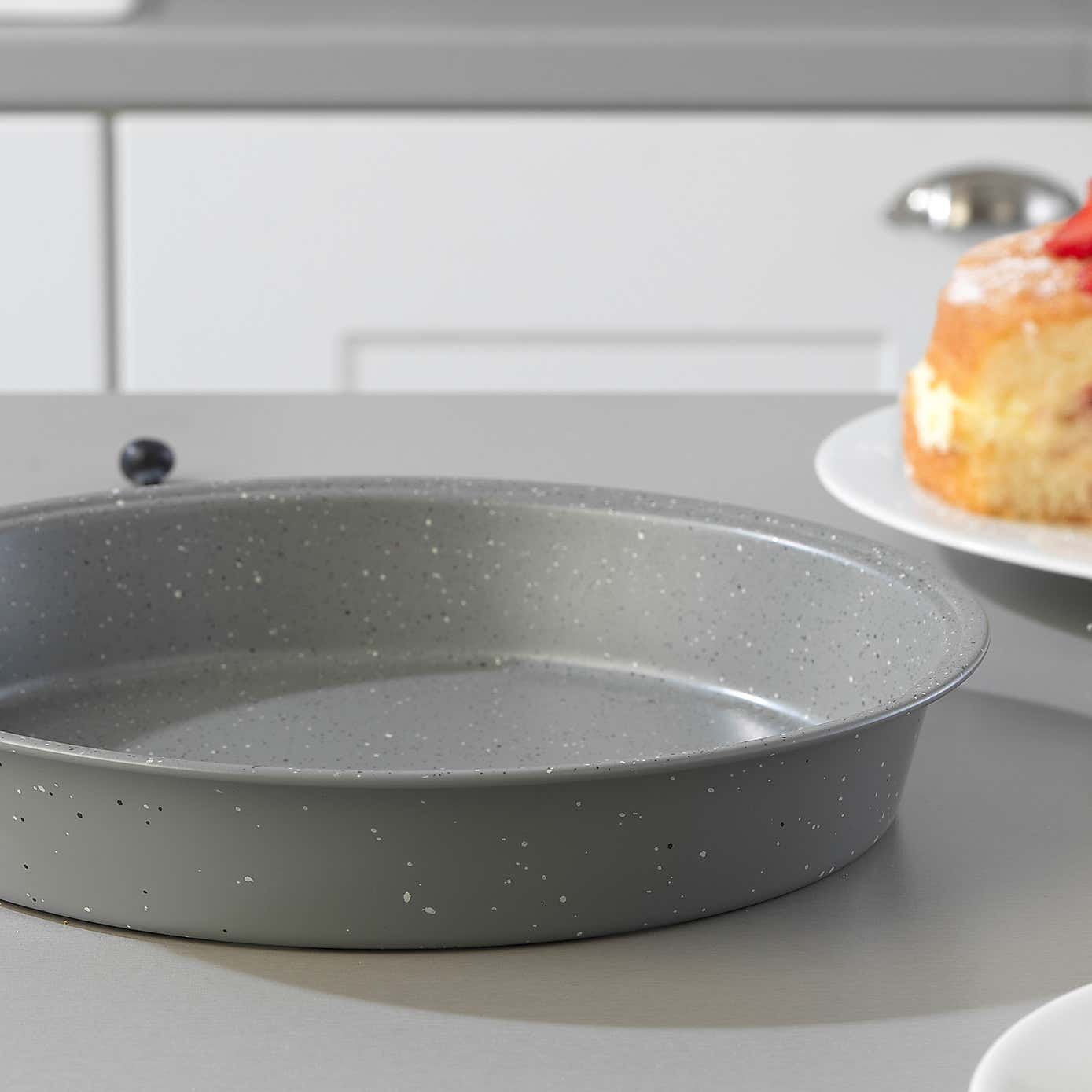 Carousel zoom image position 2 of 4