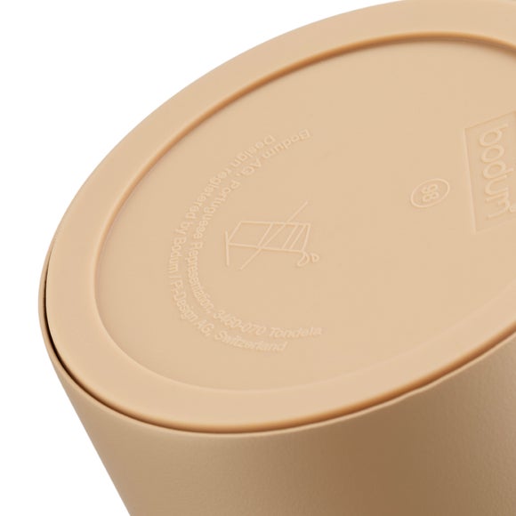 Carousel navigation image position 4 of 6