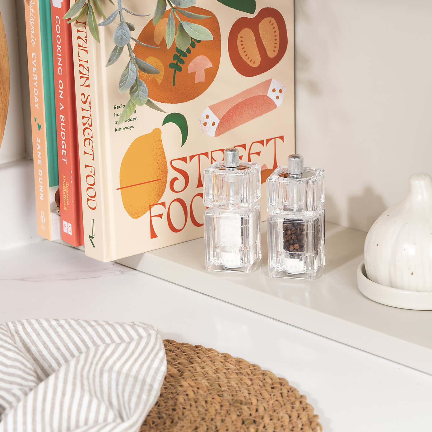 Carousel zoom image position 2 of 9