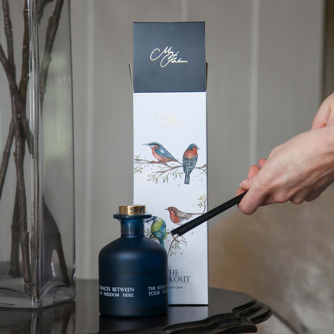 Carousel zoom image position 4 of 4